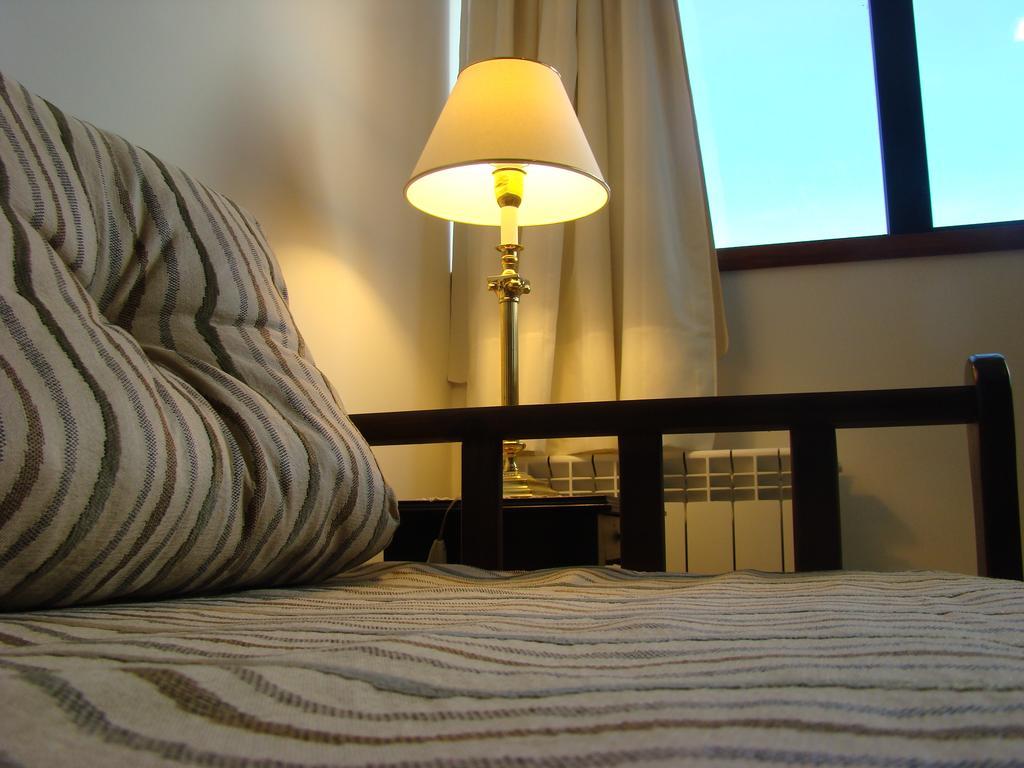Apartamentos Cardinal Bariloche Zimmer foto