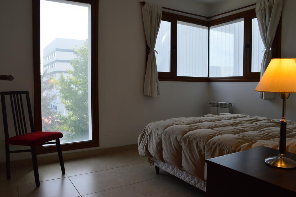 Apartamentos Cardinal Bariloche Zimmer foto